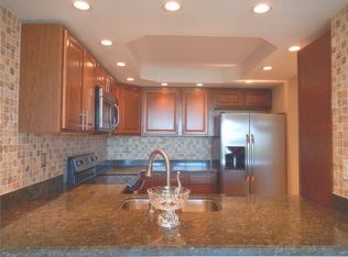 8233 Harding Ave #5E, Miami Beach, FL 33141
