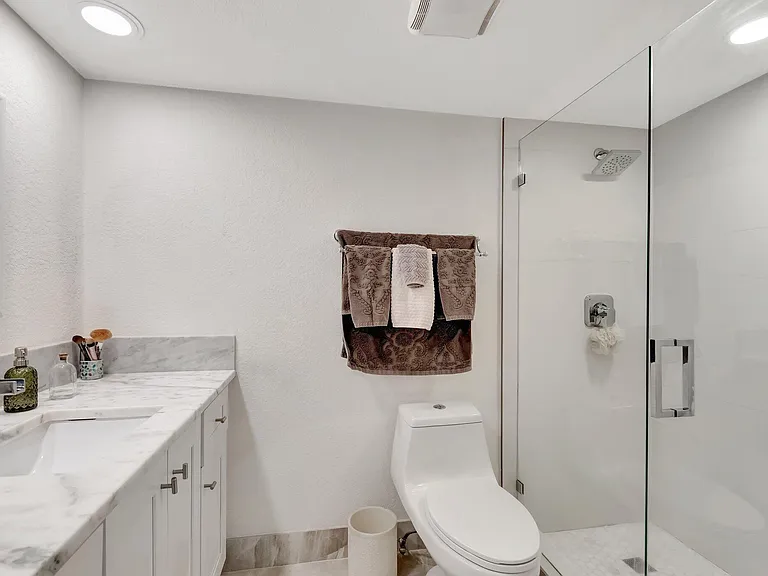 5279 Fountains Dr S #304 — Photo 28