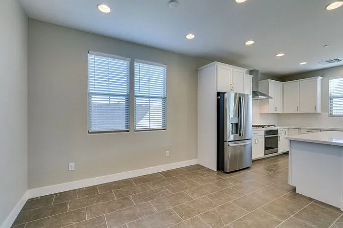 11803 River Hawk Ave — Photo 5