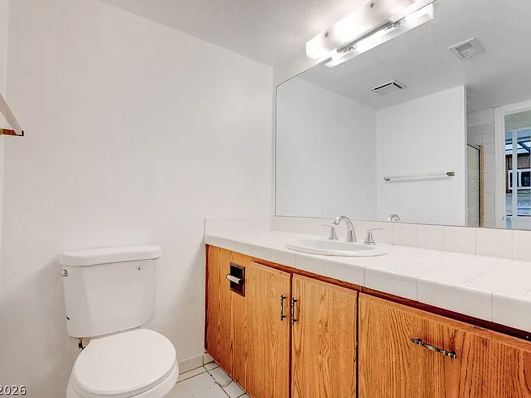 3823 S Maryland Pkwy #B2 — Photo 12