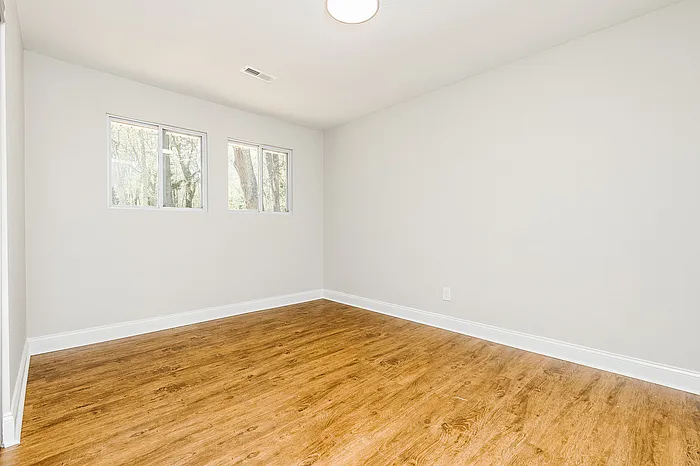 25 Gilbert Ct — Photo 11