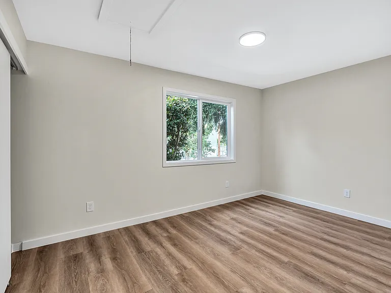 2934 SE 16th Ave — Photo 14