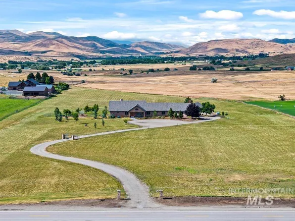 9650 N Highway 52, Emmett, ID 83617