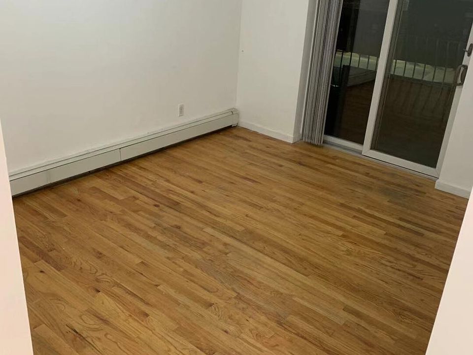 1st image of 4553 162nd St #2B