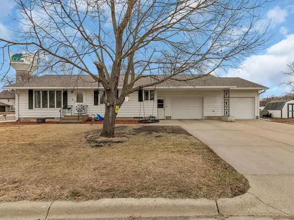 6 2nd Ave SW, Melrose, MN 56352