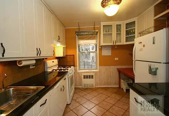 Sold by New Heights Realty | media 23