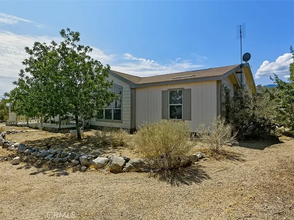 1895 Barkley Ranch Rd, Pinon Hills, CA 92372