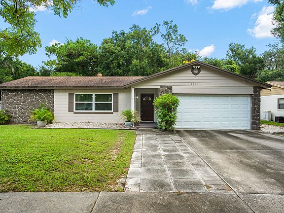 4th image of 3099 Riverbrook Dr