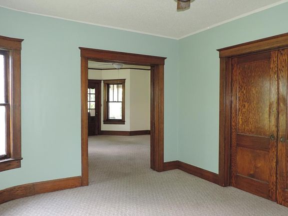 Bedroom Apt 301 $600