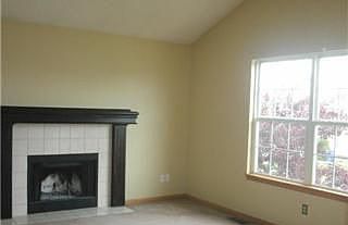 4th image of 3010 SW Shadow Brook Dr