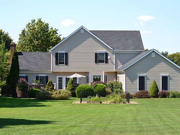 5th image of 823 Westhaven Dr