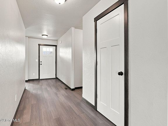 2nd image of 12757 N Krauss Cir