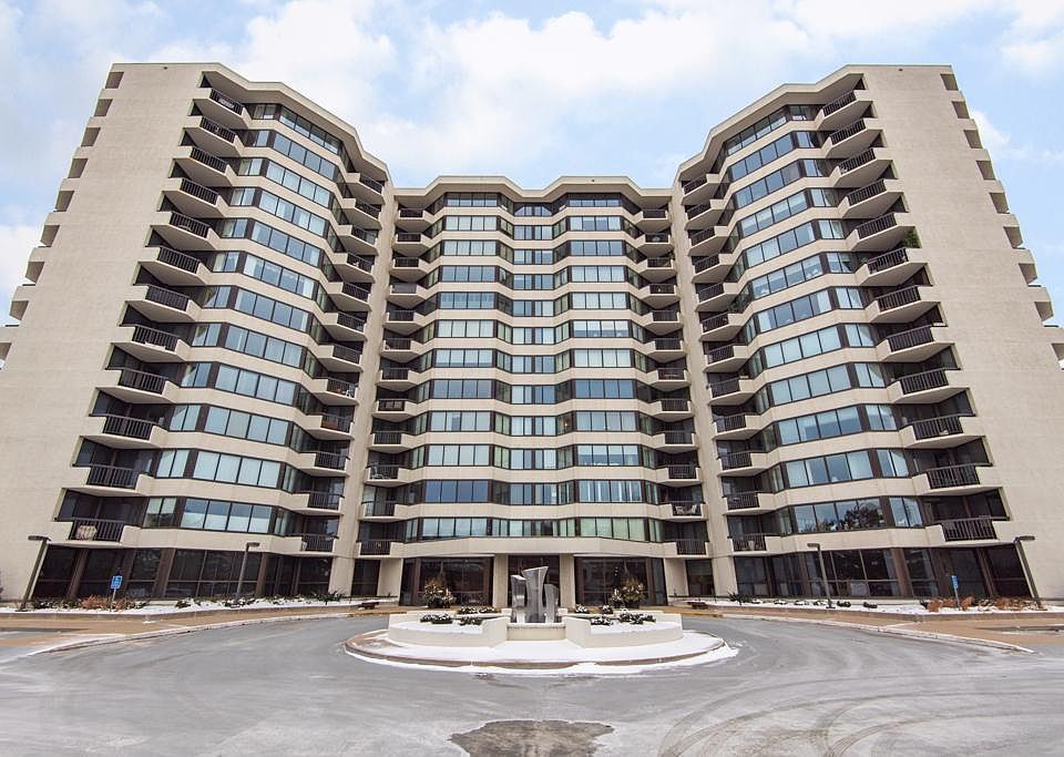 1st image of 6566 France Ave S APT 212