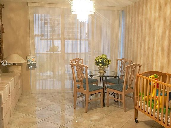5th image of 16485 Collins Ave APT 438