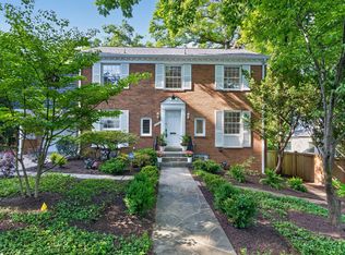4722 Cumberland Ave, Chevy Chase, MD 20815