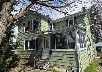 1st image of 710 Johnson St