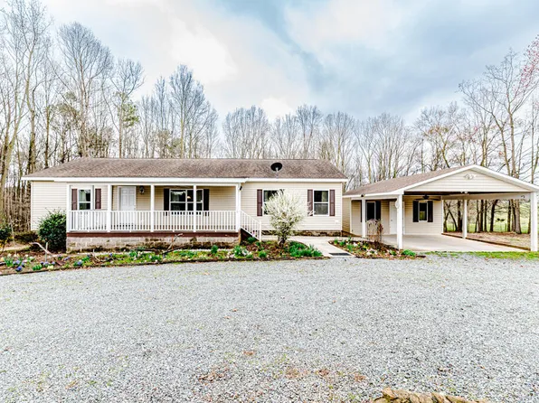 40 Ground Pine Ln, Siler City, NC 27344