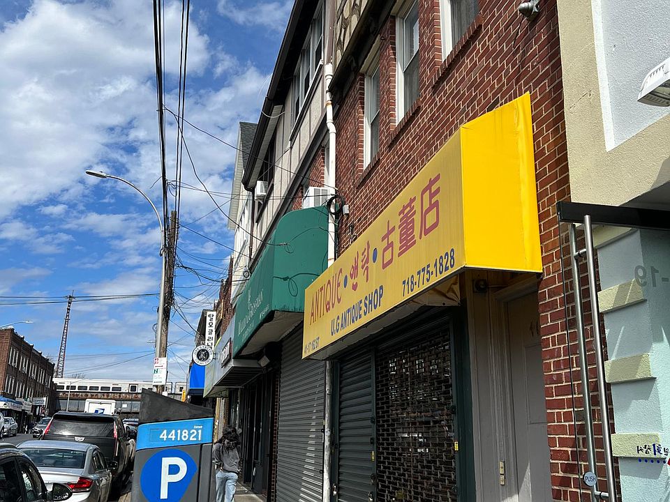 1st image of 4117 162nd St #3