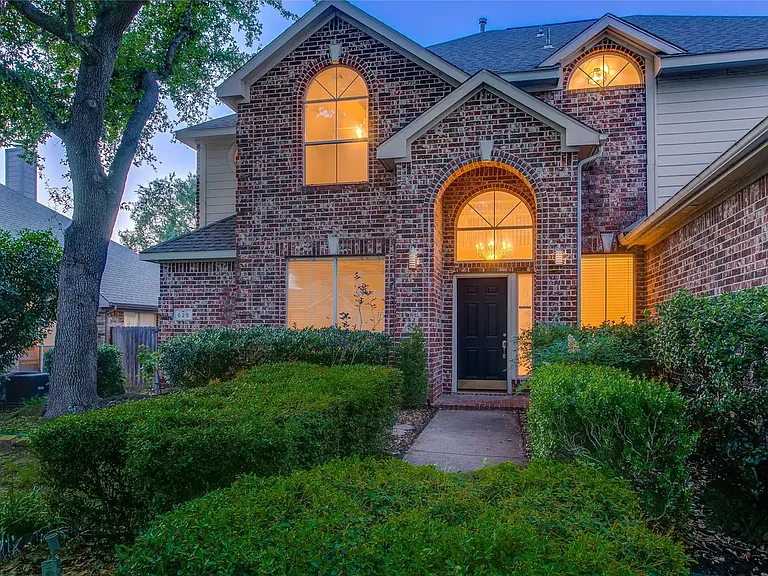 625 Willowwood Trl — Photo 2