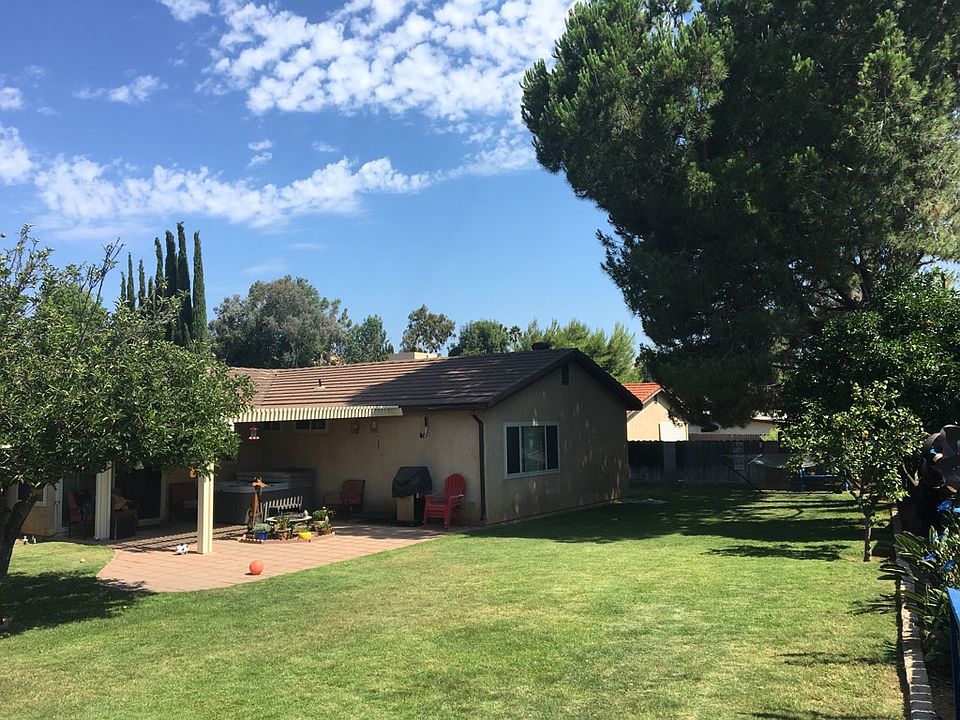 1st image of 1358 Rock Hill Pl