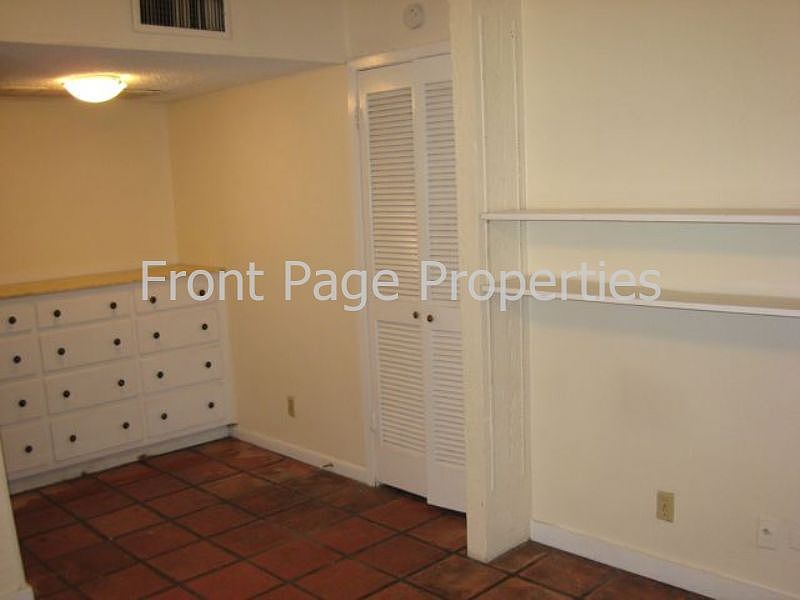 2nd image of 110 E 37th St APT 104