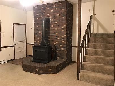 4th image of 8753 Lilac Ln