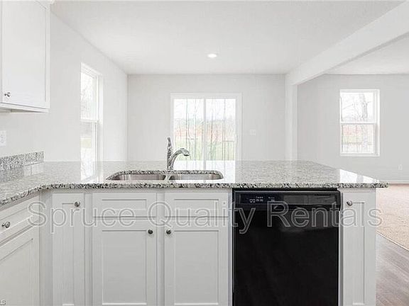 5th image of 2234 Balmore Ave