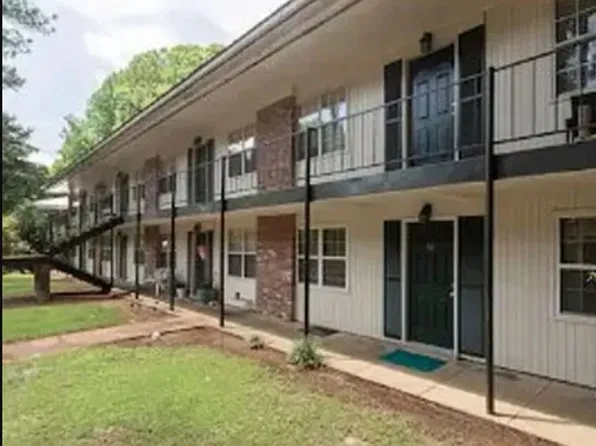 2216 Church St #13, Oxford, MS 38655