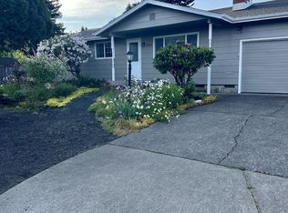 1125 Delrose Dr, Springfield, OR 97477