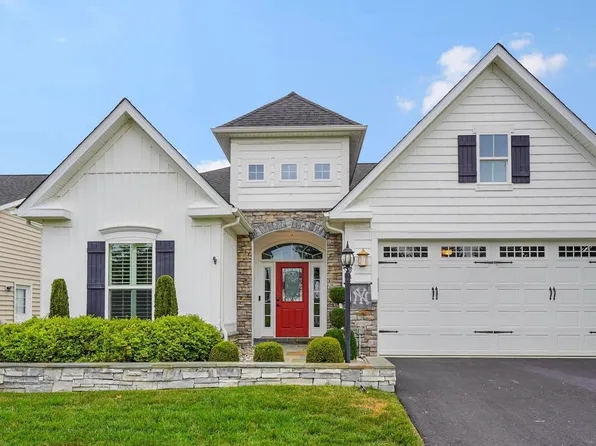 24936 McNair Pl, Aldie, VA 20105