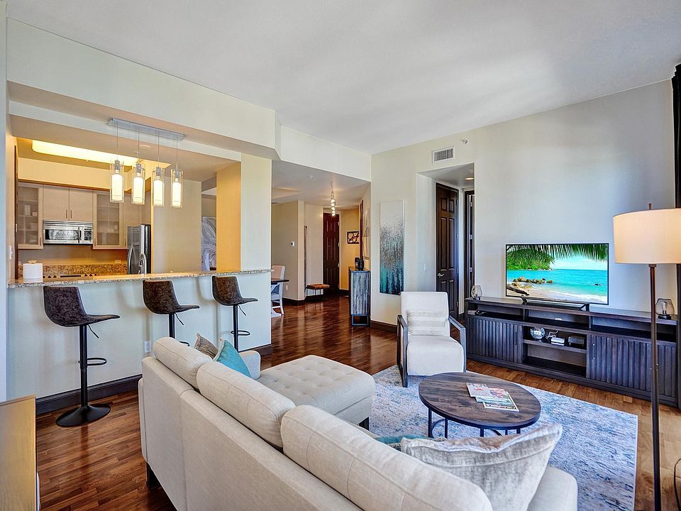1st image of 2617 NE 14th Avenue #305