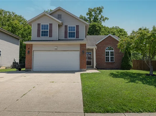 592 Sherman Dr, Franklin, OH 45005