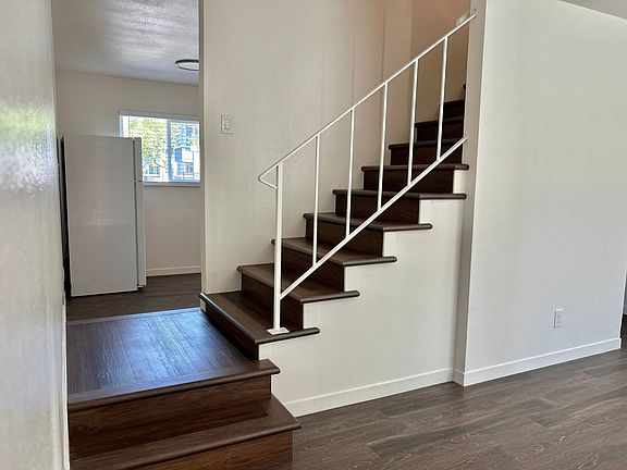 5th image of 905 S Russell Ave APT 2