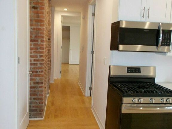 5th image of 446 Saint Johns Pl #A6
