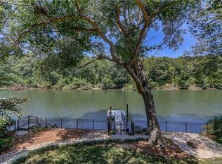 1409 Riverside Dr, Charlotte, NC 28214