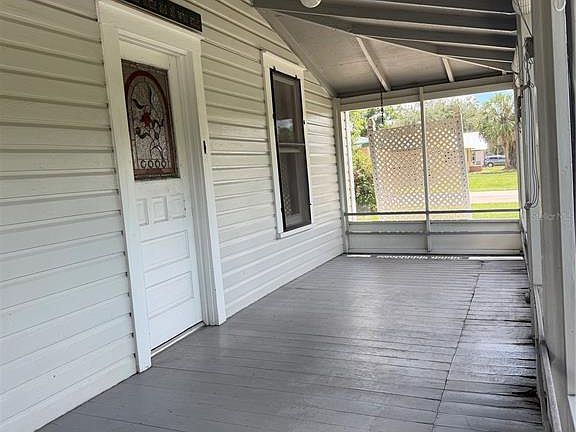3rd image of 146 N HERNANDO AVENUE