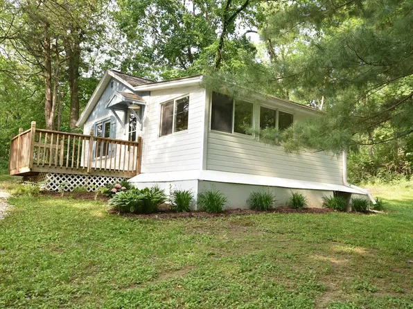 1770 E Lake Shore Dr #2, Twin Lakes, WI 53181