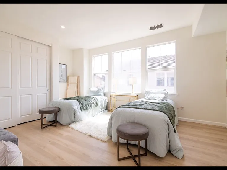 1642 Welford Cir — Photo 18