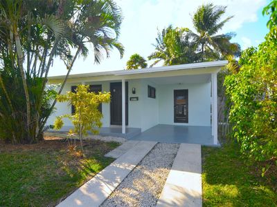 5217 NE 4th Avenue, Oakland Park, FL, 33334