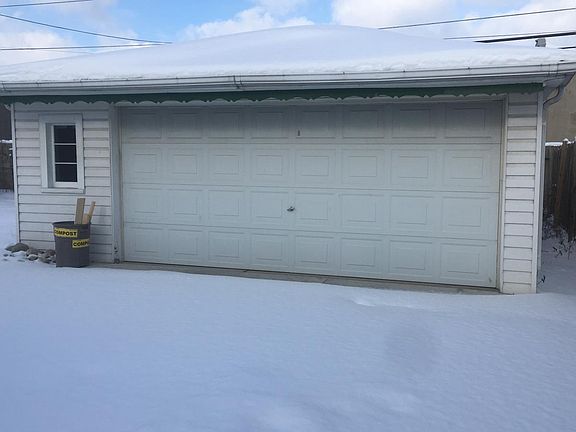 3rd image of 31257 Burton St