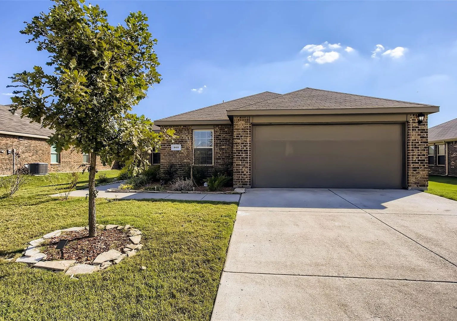 This well-maintained 4 bedroom home is located in a quiet neighborhood that has a community park ... — Photo 1