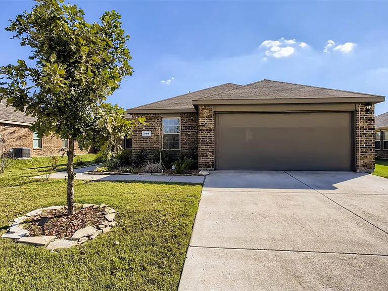503 Hawthorn Dr — Photo 27