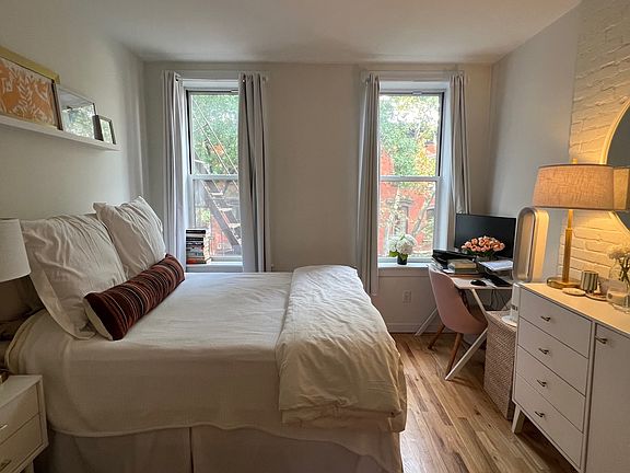 4th image of 72 Charles St APT 3E