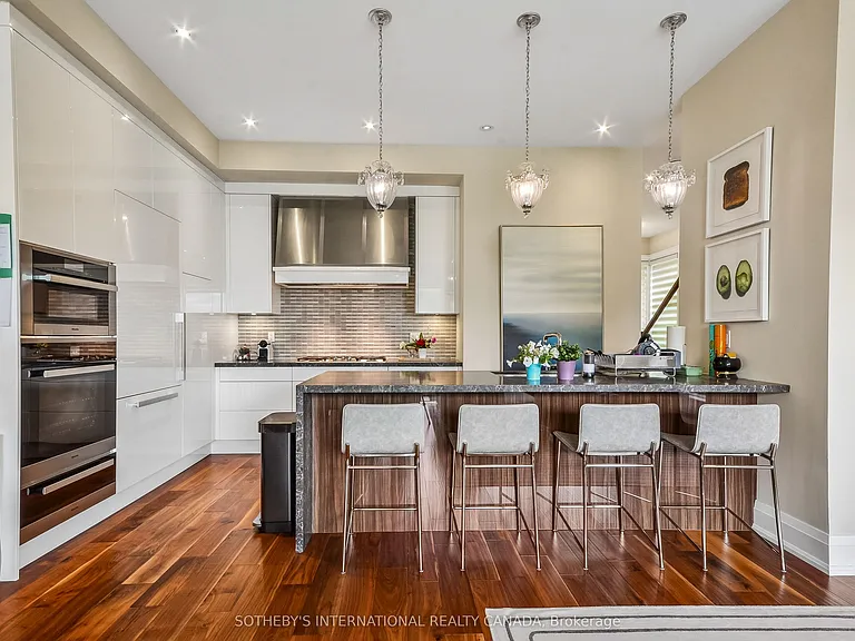 10 Maple Grove Dr #21 — Photo 10