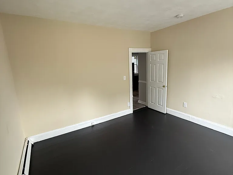 14-16 Monticello St #1A — Photo 3
