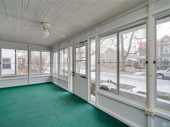 5th image of 628 Wayne Ave