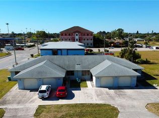 326 NE 16th Pl, Cape Coral, FL 33909