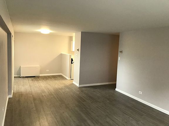 3rd image of 888 N Logan St #2C