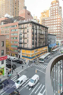 Rented by Plaza Real Estate Group | media 25