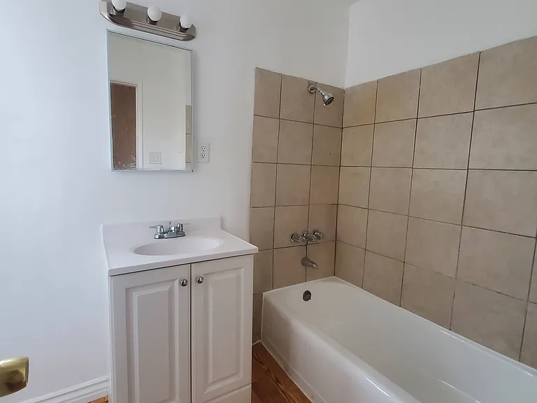 4043 Beck Ave #B — Photo 10